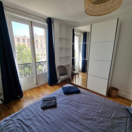 Face Chateau St Germain En Laye, Appartement 4 A 6 Personnes, 23 Min De Paris Champs-Elysees Saint-Germain-en-Laye Ngoại thất bức ảnh