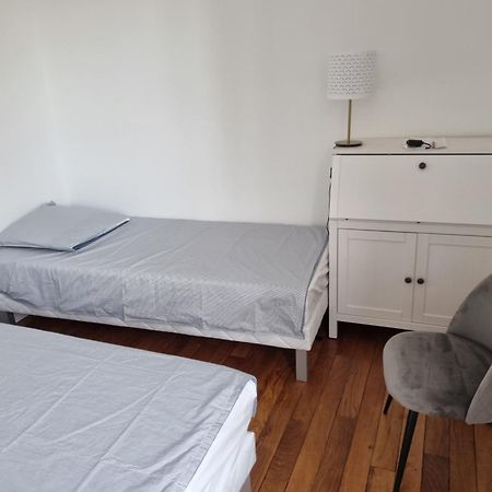 Face Chateau St Germain En Laye, Appartement 4 A 6 Personnes, 23 Min De Paris Champs-Elysees Saint-Germain-en-Laye Ngoại thất bức ảnh