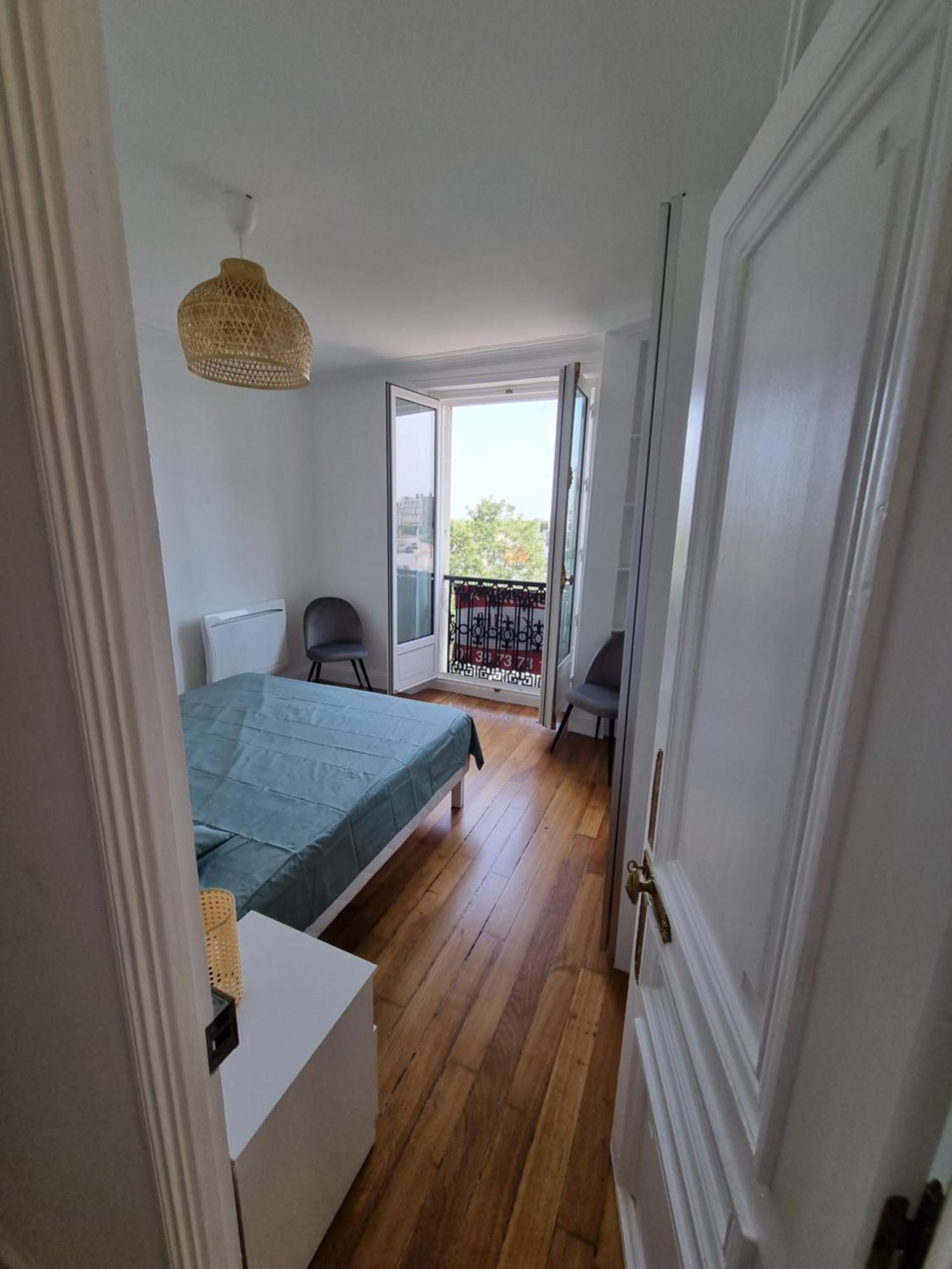 Face Chateau St Germain En Laye, Appartement 4 A 6 Personnes, 23 Min De Paris Champs-Elysees Saint-Germain-en-Laye Ngoại thất bức ảnh